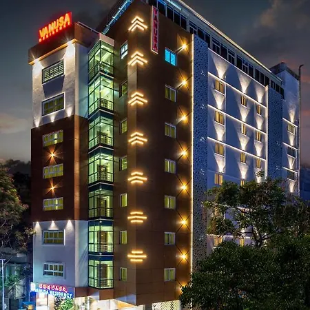 Vanusa Residency